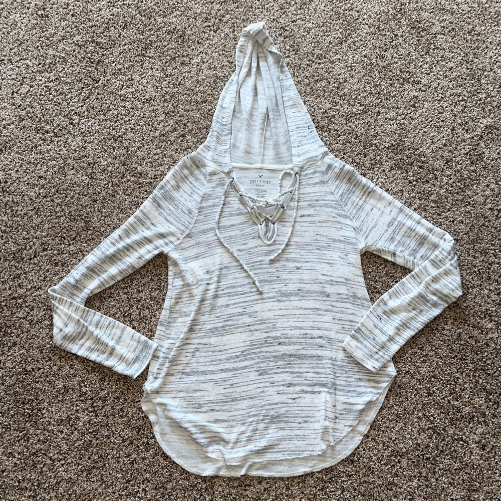 BNWOT - American Eagle Soft & Sexy Plush Hooded Shirt